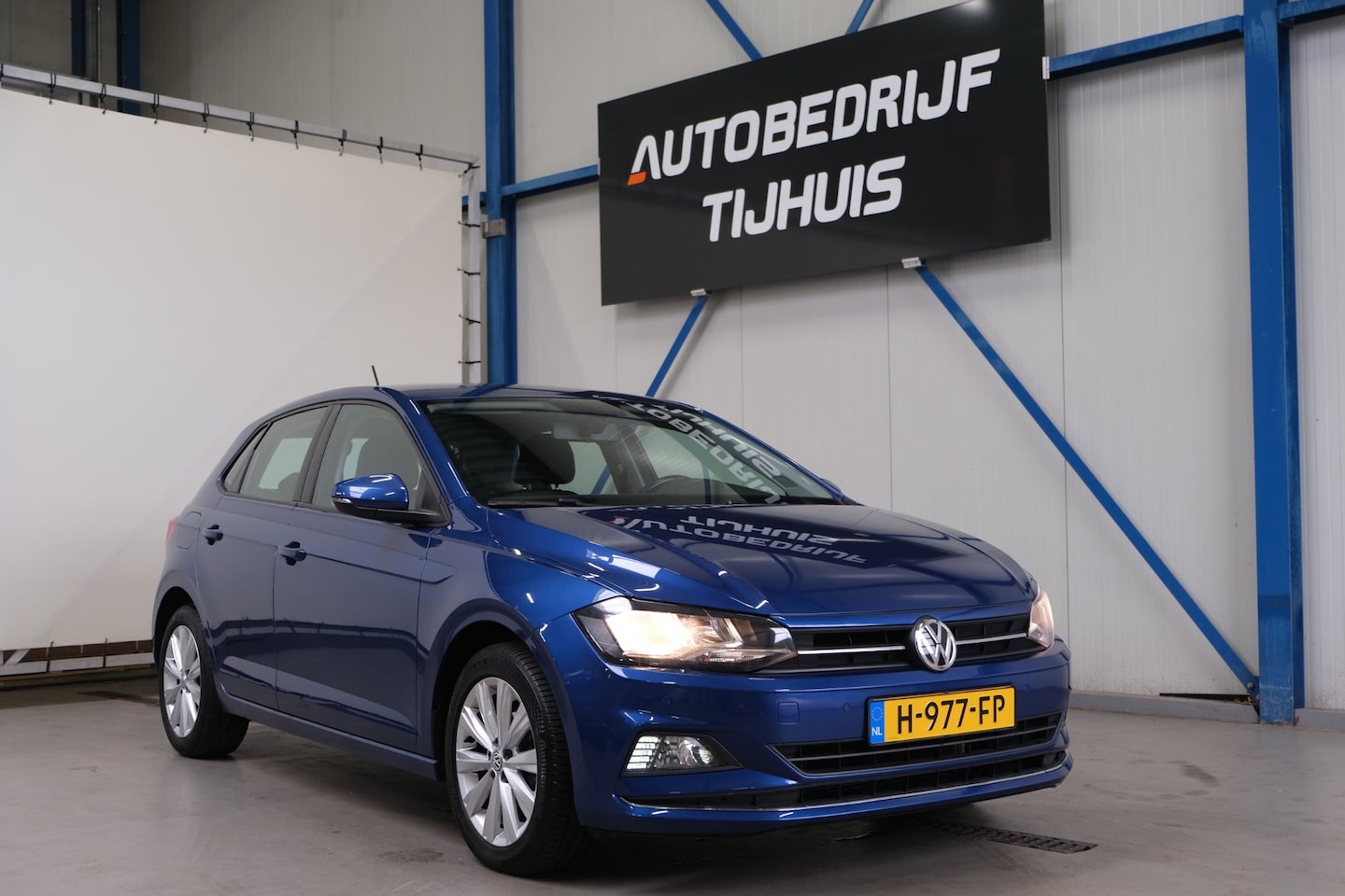 Volkswagen Polo - 1.0 TSI Highline - N.A.P. Airco, Cruise, PDC, Camera, Carplay. - AutoWereld.nl