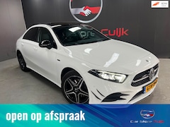 Mercedes-Benz A-klasse - 250 e Premium Plus | Pano | Stoelverwarming | Alcantara/Leder