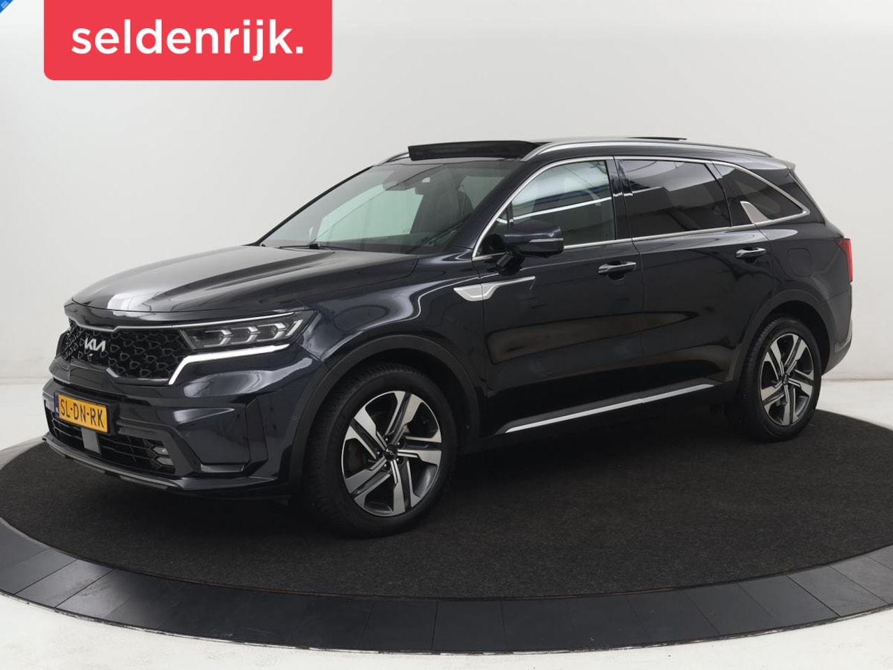 Kia Sorento - 1.6 T-GDI Plug-in Hybrid 4WD ExecutiveLine | SOH 93% | Panoramadak | Stoelventilatie | Hea - AutoWereld.nl