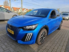 Peugeot e-208 - EV GT 51 kWh | Navigatie | Alcantara | Stoelverwarming | Achteruitrijcamera | Apple Carpla