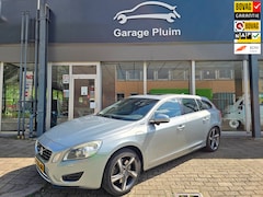 Volvo V60 - V60 2.4 D6 AWD Plug-In Hybrid Summum