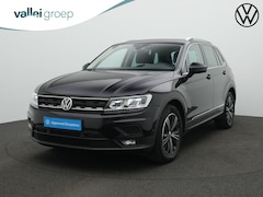 Volkswagen Tiguan - 1.5 TSI 150 pk DSG ACT IQ.Drive | Panoramadak | Adaptive Cruise | Stoelverwarming | Naviga