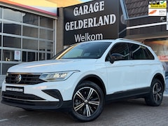 Volkswagen Tiguan - 1.5 eHybrid | Full-Led | Apple/Android | Navi | Camera | Cruise | Climate | Pdc | Isofix |