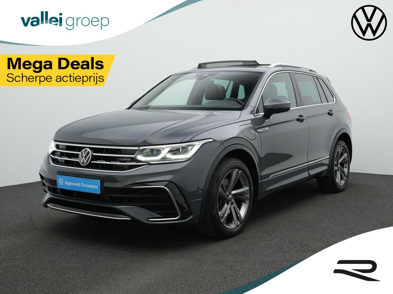 Volkswagen Tiguan - 1.4 TSI eHybrid 245 pk DSG R-Line Business+ | Panoramadak | Leder | Geheugenstoelen | 360 - AutoWereld.nl