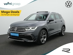 Volkswagen Tiguan - 1.4 TSI eHybrid 245 pk DSG R-Line Business+ | Panoramadak | Leder | Geheugenstoelen | 360