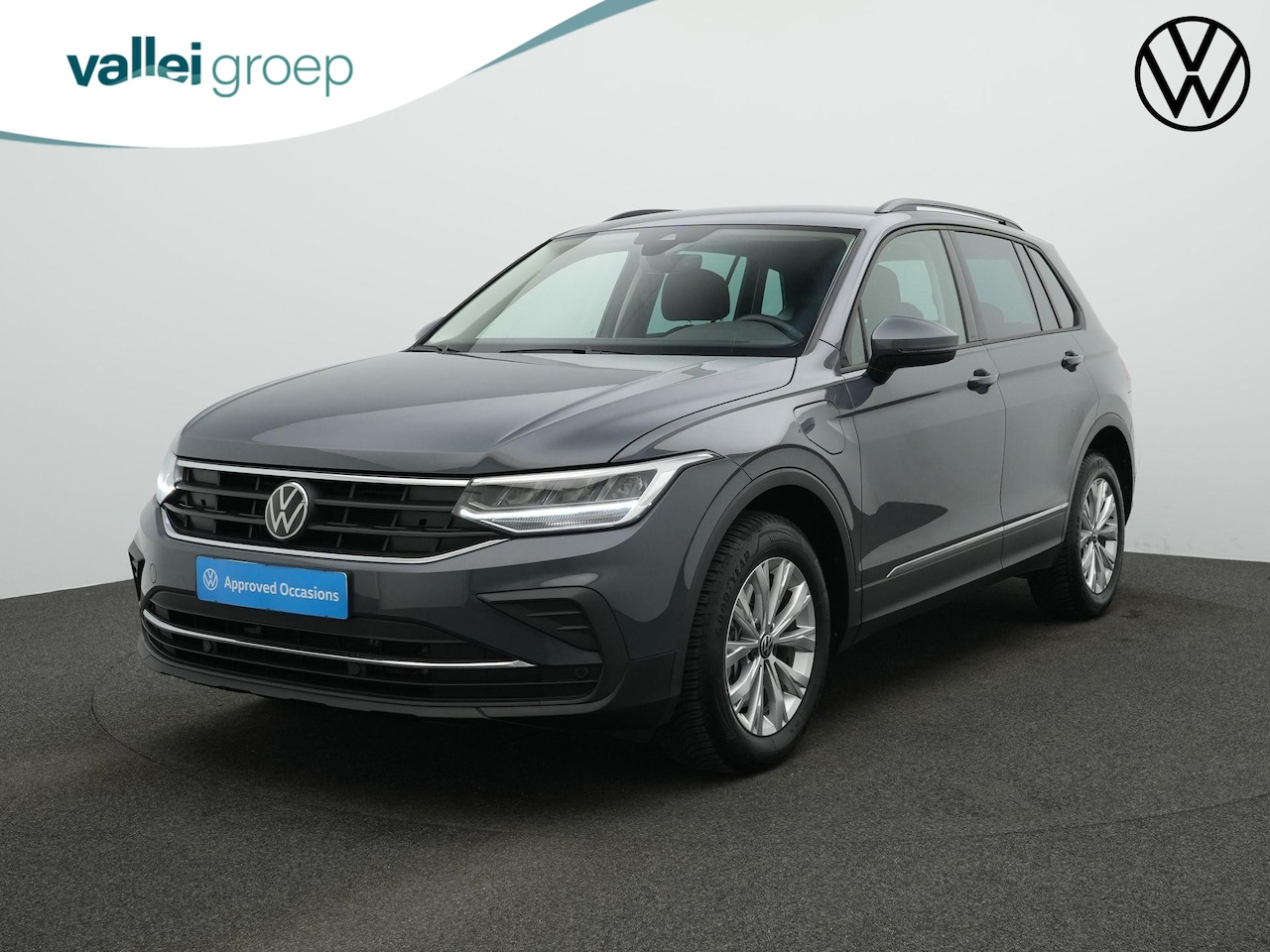 Volkswagen Tiguan - 1.4 TSI eHybrid 245 pk Life Business | Stuur-/stoelverwarming | Achteruitrijcamera | Adapt - AutoWereld.nl