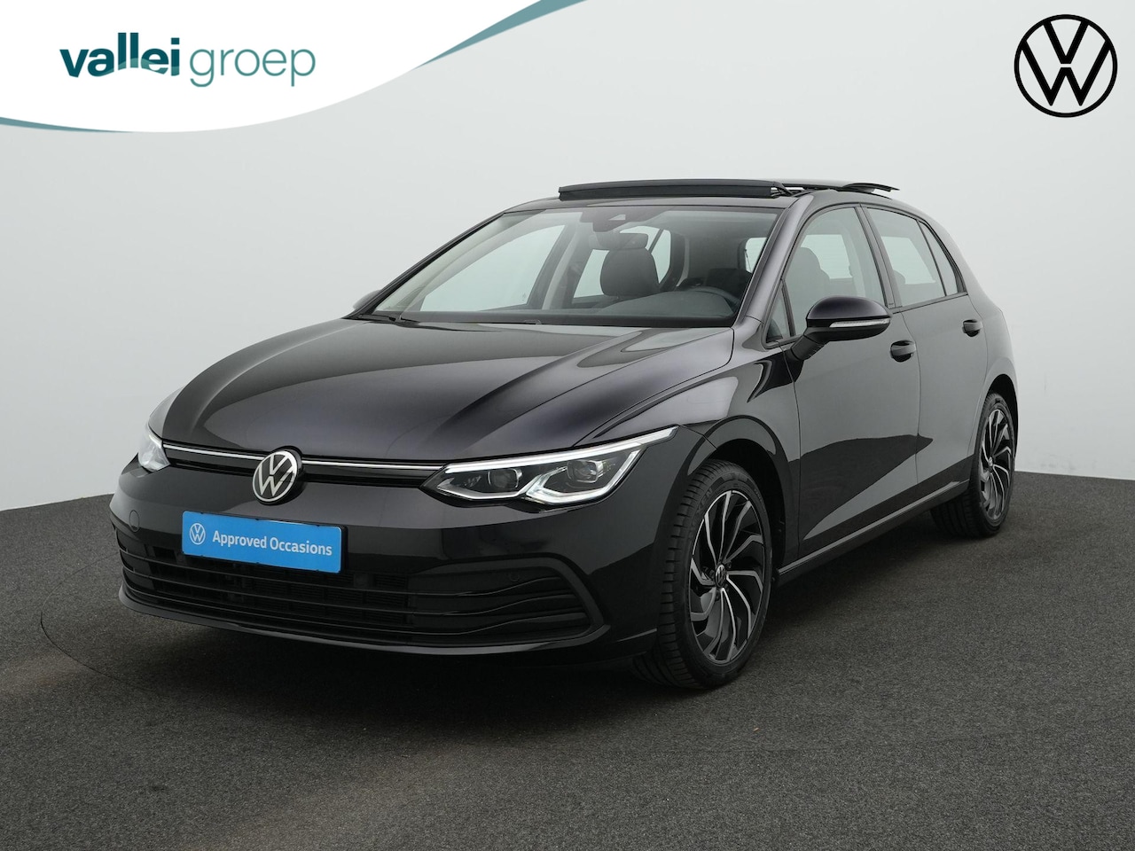 Volkswagen Golf - 1.0 eTSI 110 pk DSG Life | Panoramadak | IQ Light | Stuur-/stoelverwarming | Achteruitrijc - AutoWereld.nl