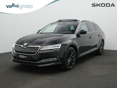 Skoda Superb - 1.4 TSI iV 218 pk Style | Panoramadak | Trekhaak | Navigatie Columbus | Geheugenstoel | Ma