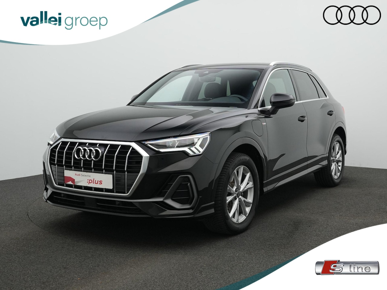 Audi Q3 - 45 TFSI e 245 pk S-Line | Achteruitrijcamera | Navigatie | Carplay | Elektrische achterkle - AutoWereld.nl