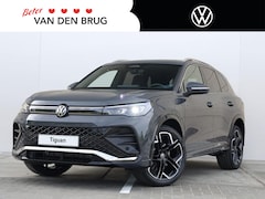 Volkswagen Tiguan - R-Line Edition 1.5 eHybrid 272 PK | Navigatie | Trekhaak | LED Matrix | Panoramadak |