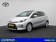 Toyota Yaris - 1.5 Hybrid Dynamic | Panoramadak | Xenon | Parkeersensoren v+a |