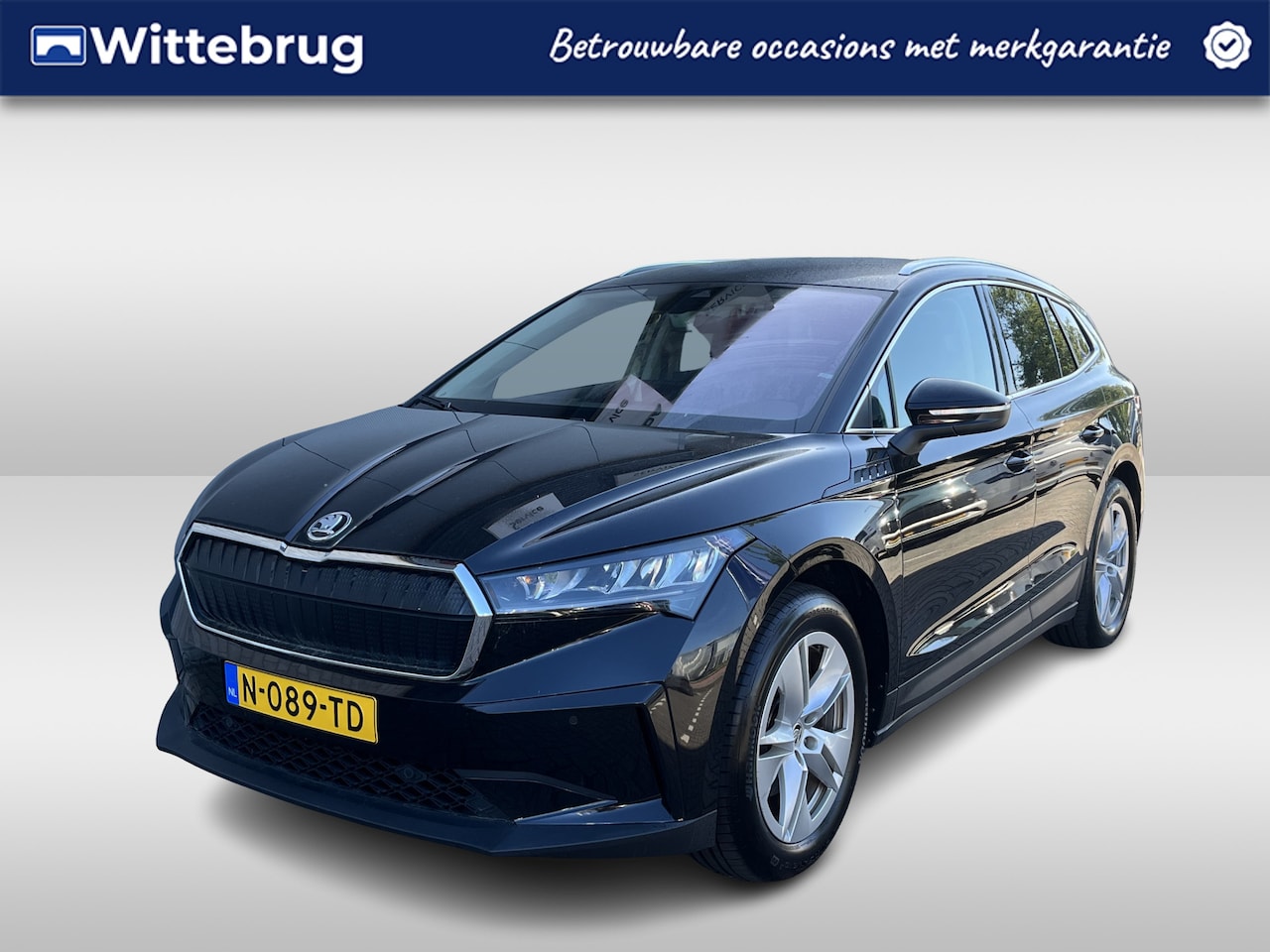 Skoda Enyaq iV - 80 Comfort / AUTOMAAT/ SOH 93%/ DODEHOEK/ ACC/ PARK.SENSOREN V+A/ CAMERA/ STUUR+STOELVERWA - AutoWereld.nl