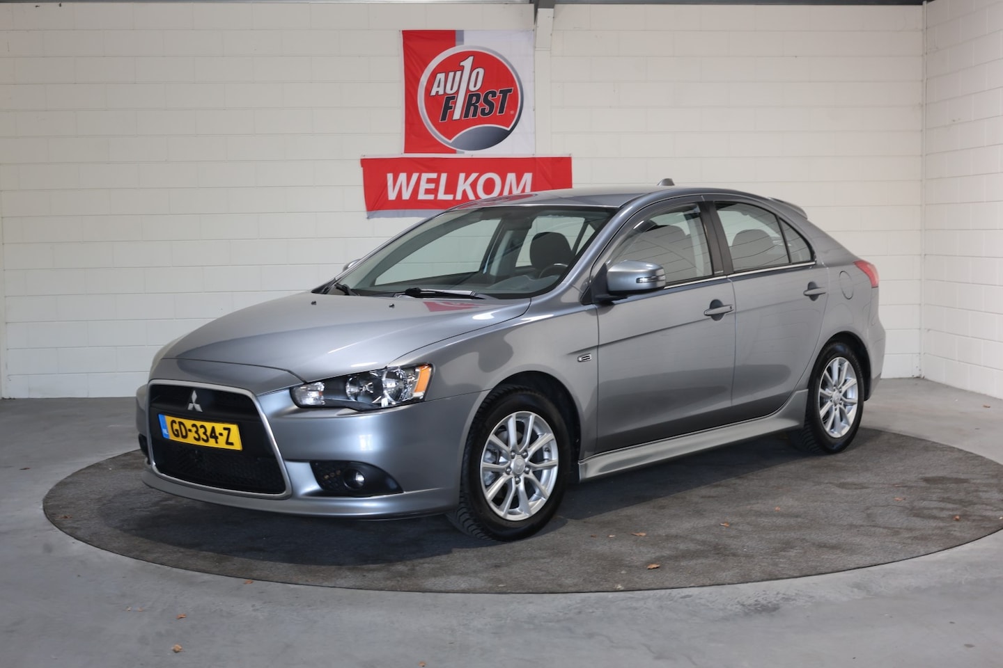 Mitsubishi Lancer Sportback - 1.6 Limited Edition 1.6 Limited Edition, Airco, Blue tooth, Lichtmetaal, NL auto, Boekjes, Japans kwaliteit, P - AutoWereld.nl