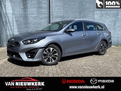 Kia Cee'd - Ceed 1.6 GDI Plug-in Hybrid 141pk Automaat DynamicLine | Stuur&Stoel Verwarming | All Seas