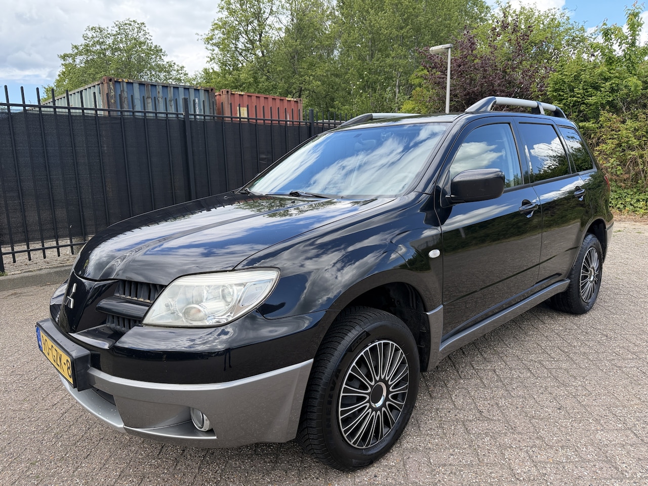 Mitsubishi Outlander Sport - 2.0 Travel Airco/PDC/Trekhaak/Dashcam - AutoWereld.nl
