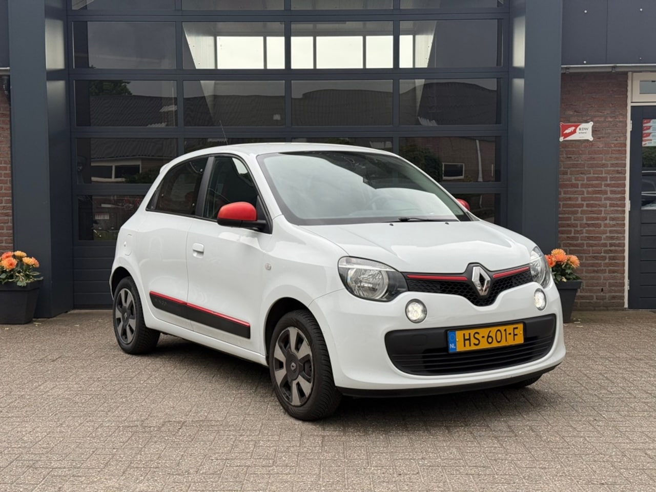 Renault Twingo - 1.0 SCe Collection 1.0 SCe Collection - AutoWereld.nl