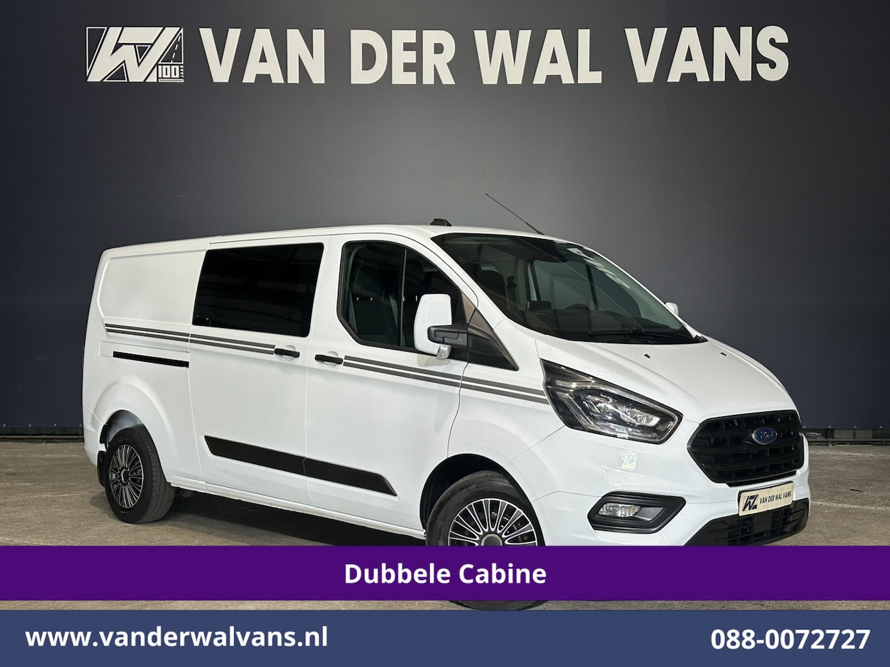 Ford Transit Custom - 2.0 TDCI 130pk L2H1 Dubbele Cabine Euro6 Airco | 6-Zits | Camera | Apple Carplay | Xenon | - AutoWereld.nl