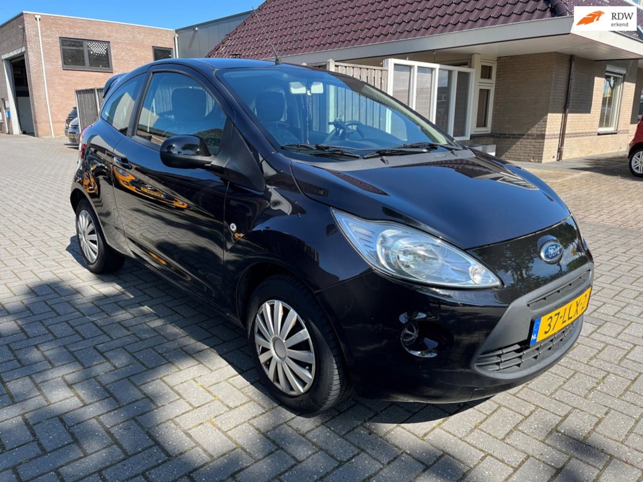 Ford Ka - 1.2 Cool&Sound uitvoering Nieuwe APK - AutoWereld.nl
