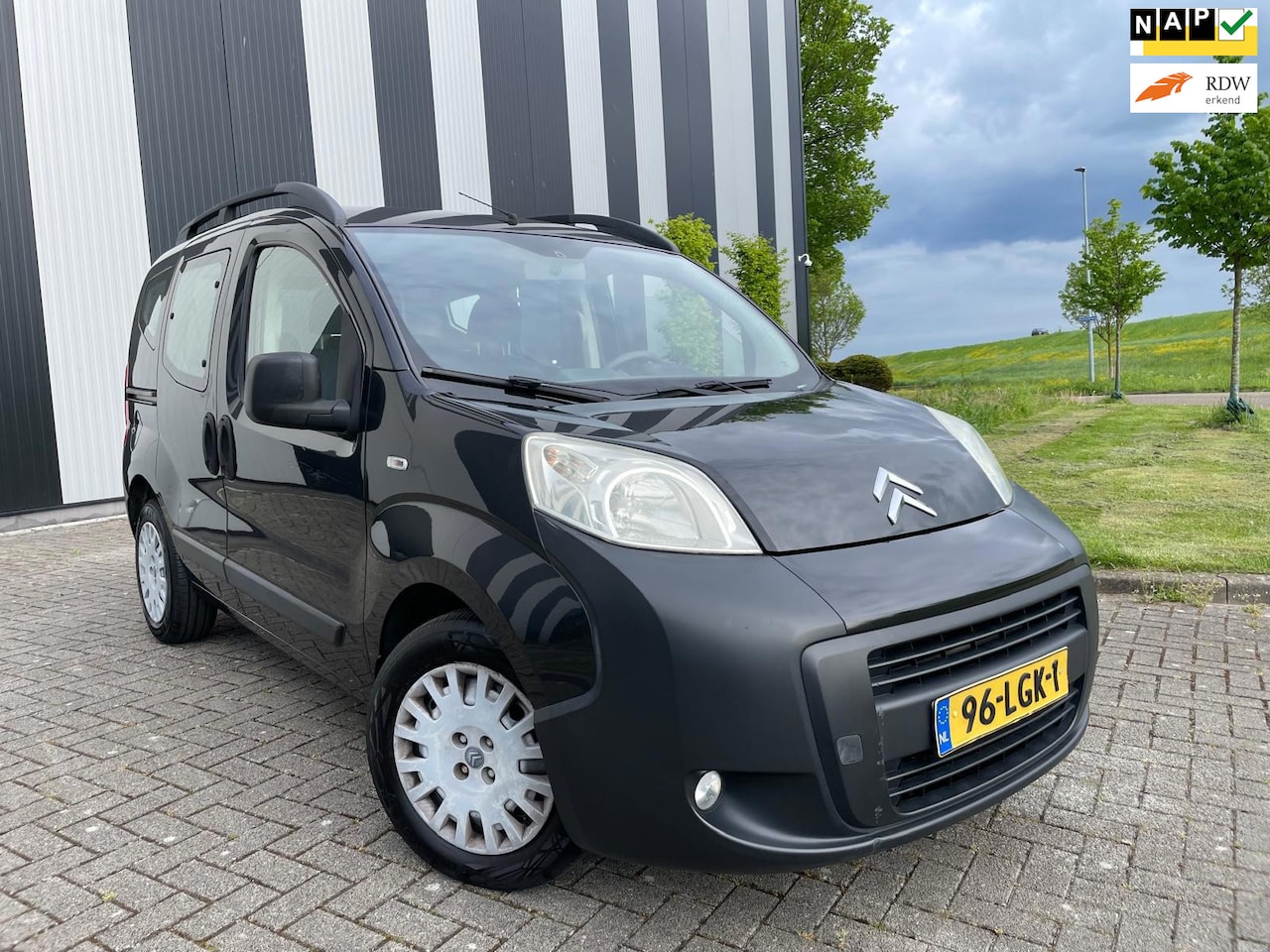 Citroën Nemo - 1.4i Multispace Nw APK-Airco-Elekpakket-Trekhaak-2 Sleutels - AutoWereld.nl