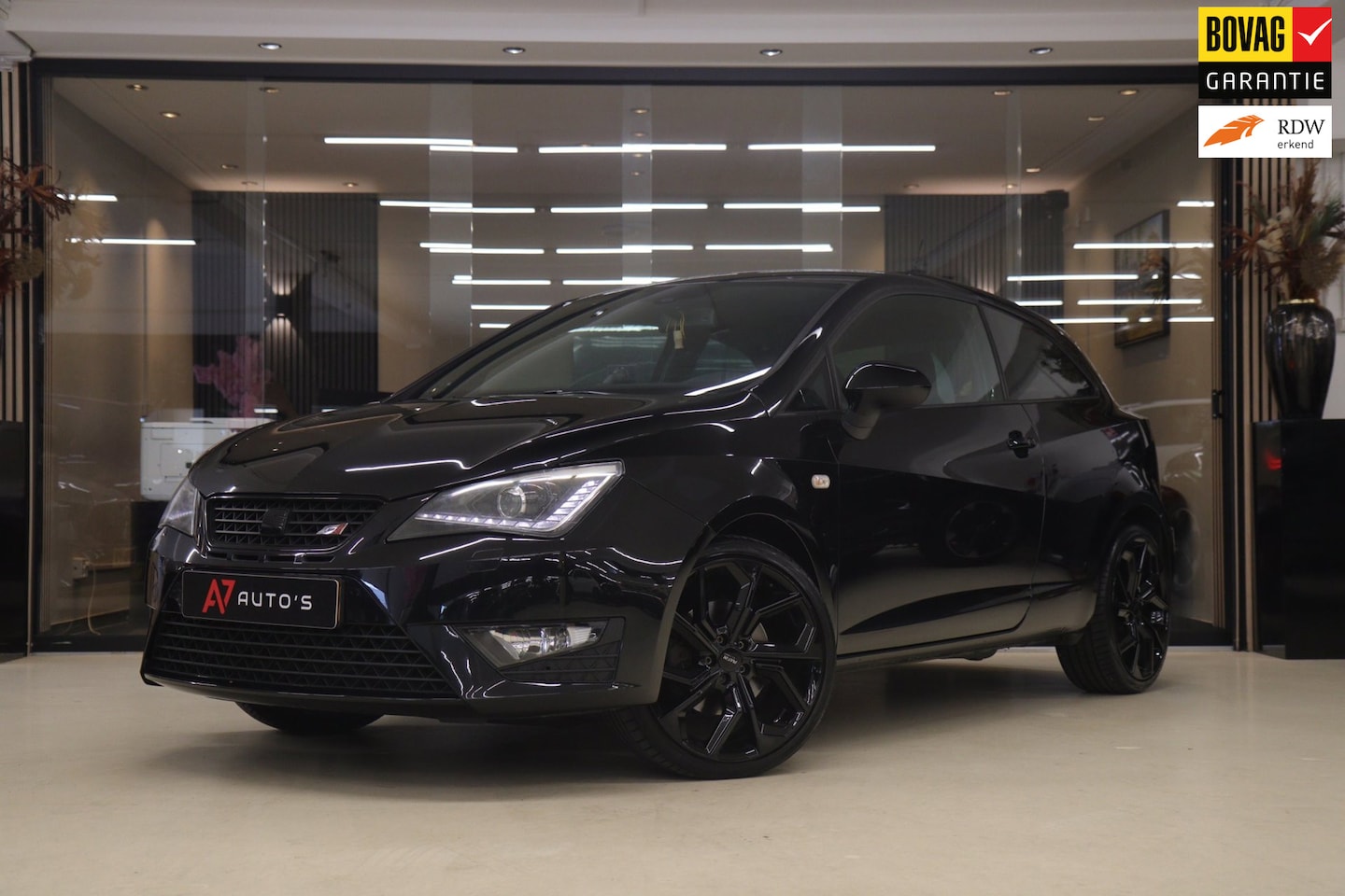SEAT Ibiza SC - 1.4 TSI Cupra CRUIS/NAVIGATIE/STOELVERWARMING/LEDER/VOL - AutoWereld.nl