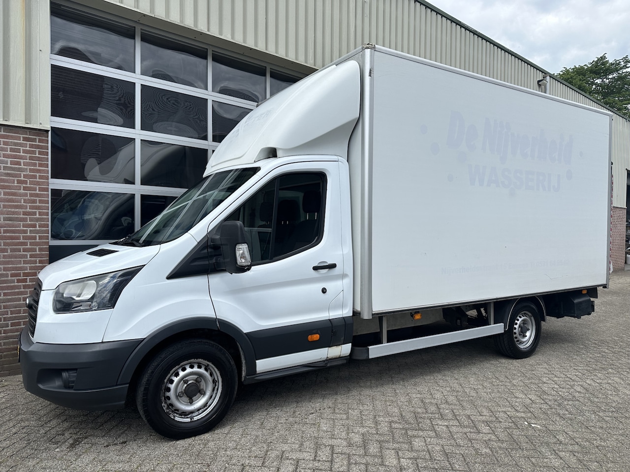 Ford Transit - 350 2.0 TDCI Bakwagen+klep Airco,Cruise,3 persoons L415cm B210cm H210cm - AutoWereld.nl
