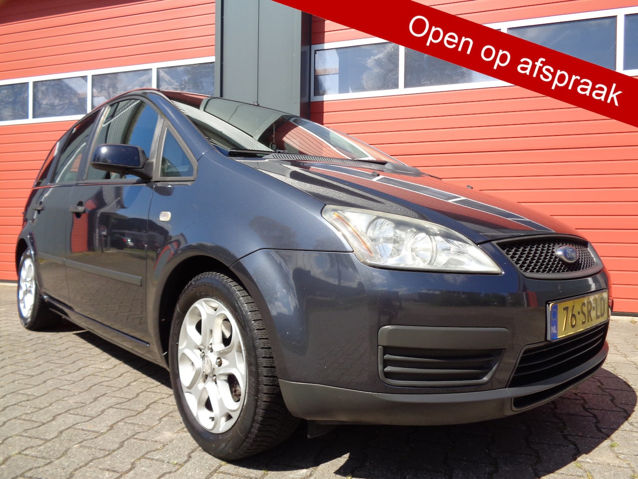 Ford Focus C-Max - 1.6-16V Champion 101PK Airco Cruise LMV Terkhaak NL-Auto Hoge-Instap !!!! - AutoWereld.nl