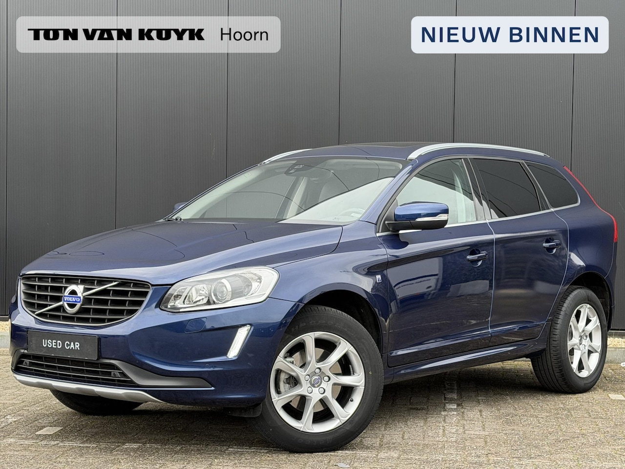 Volvo XC60 - 2.0 D4 FWD Ocean Race Panorama dak / Elektr. stoelverstelling / Stoel-, stuur- verwarming - AutoWereld.nl