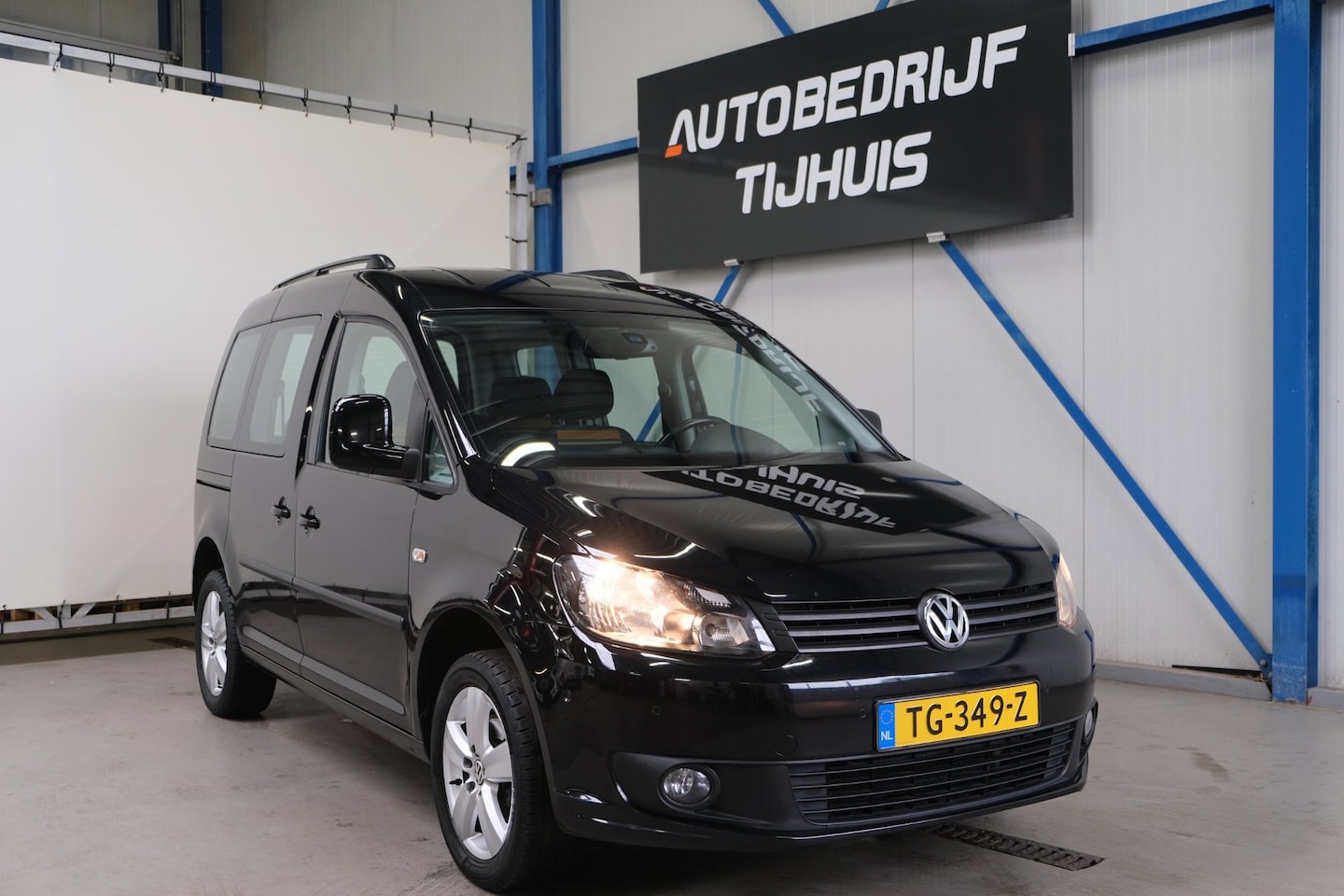 Volkswagen Caddy - 1.6 TDI > MARGE < - 2x Schuifdeur, Airco, Cruise, Navi, PDC, Trekhaak, - AutoWereld.nl