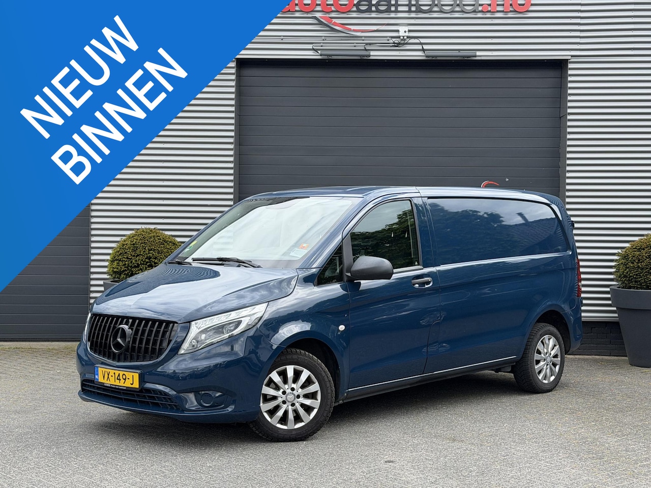 Mercedes-Benz Vito - 114 CDI Lang | Trekhaak | Cruise Control | Climate Control | Xenon | Lichtmetalen Velgen | - AutoWereld.nl