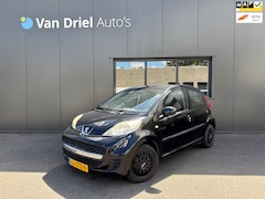 Peugeot 107 - 1.0-12V XS / Airco