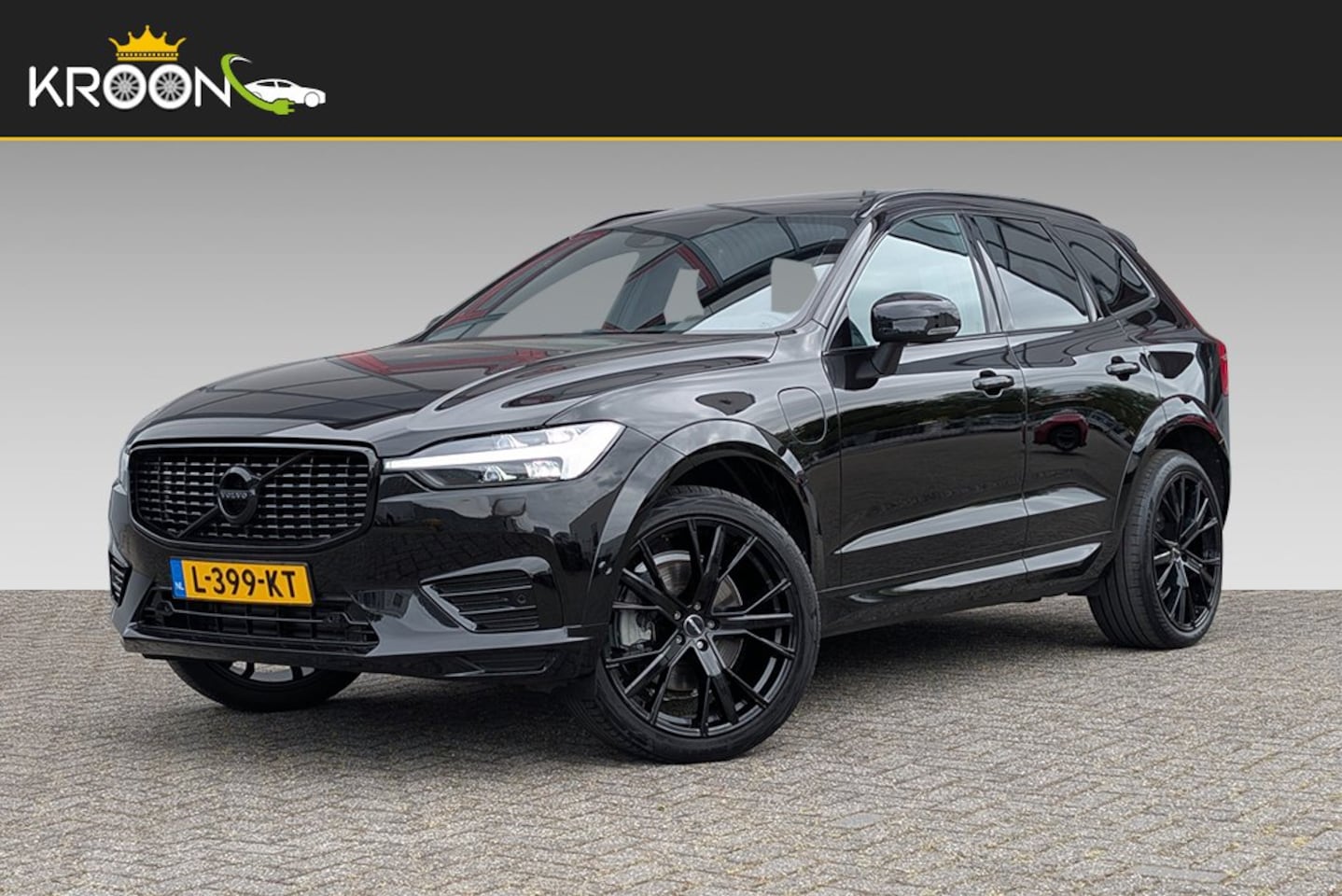 Volvo XC60 - 2.0 Recharge T6 AWD R-Design Black LED Trekhaak - AutoWereld.nl
