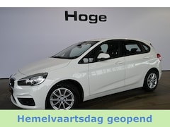 BMW 2-serie Active Tourer - 218i Airco Trekhaak LED Lichtmetaal Rijklaarprijs Inruil Mogelijk
