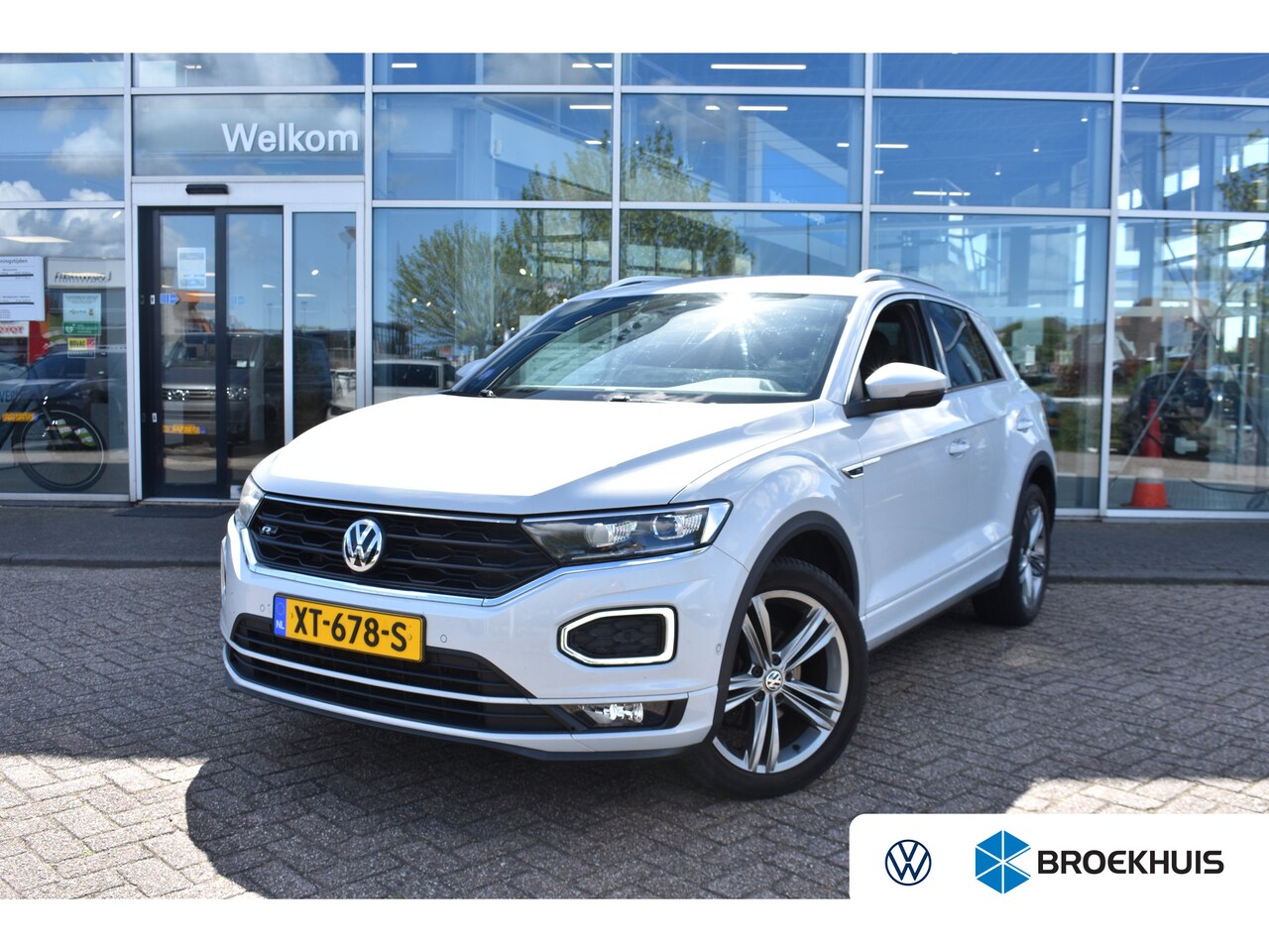 Volkswagen T-Roc - 1.5 TSI 150PK DSG-7 R-Line | TREKHAAK | NAVIGATIE | CAMERA | 18 INCH | ELEKTR. A. KLEP | L - AutoWereld.nl