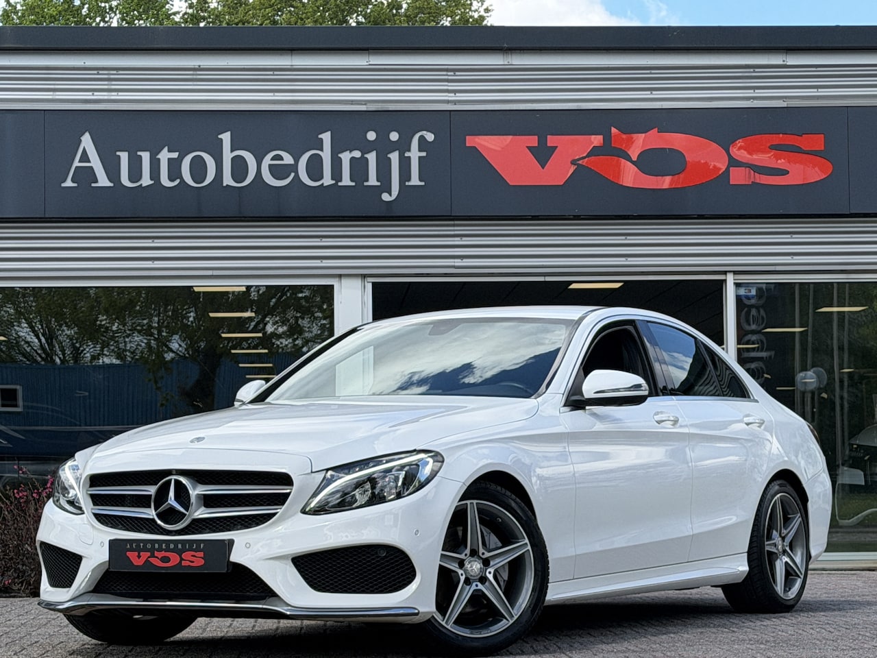 Mercedes-Benz C-klasse - 160 AMG Sport Edition | Navi | 360 camera | Leder - AutoWereld.nl