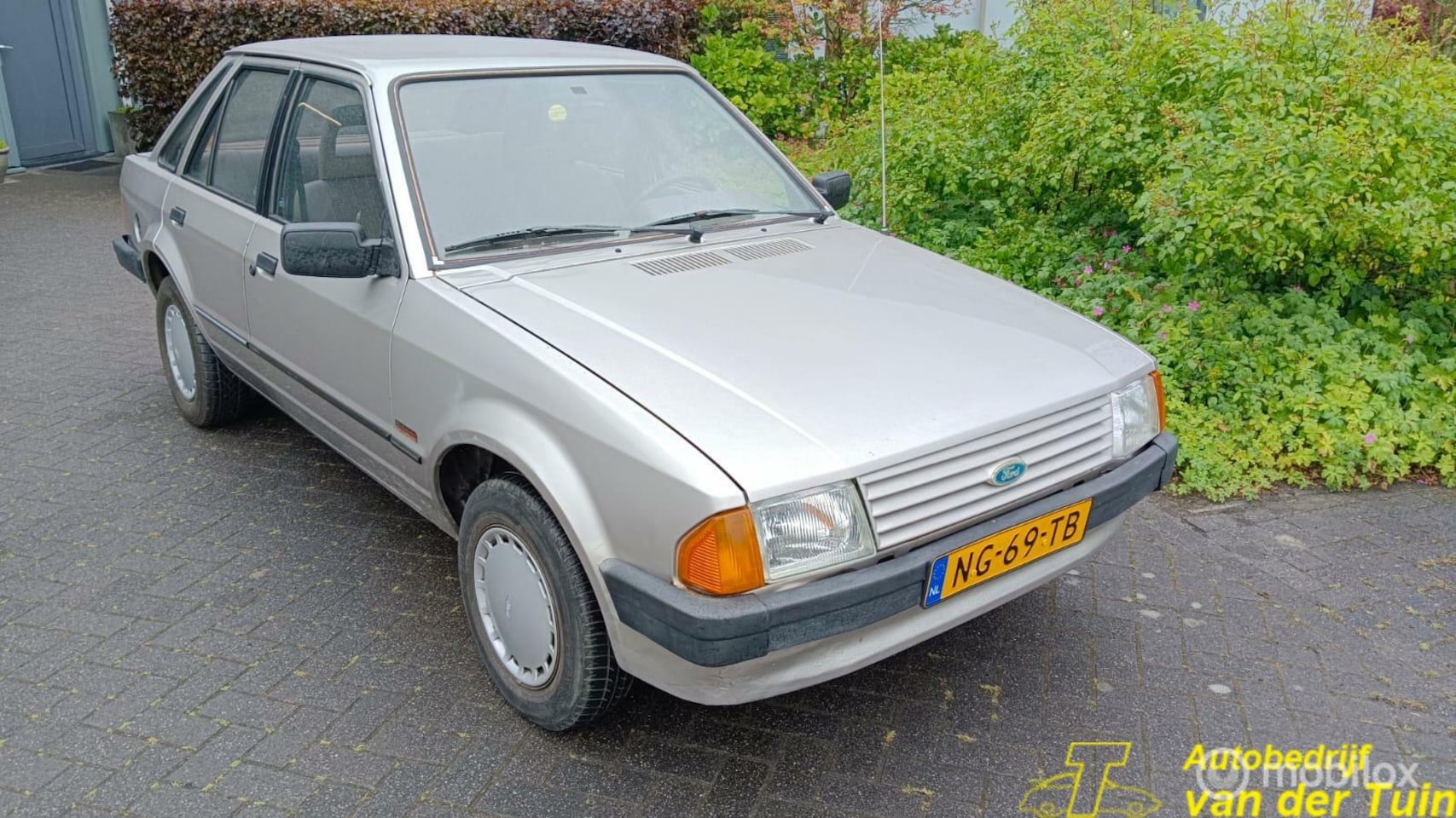 Ford Escort - 1.1 Laser 1.1 Laser nieuwe APK - AutoWereld.nl