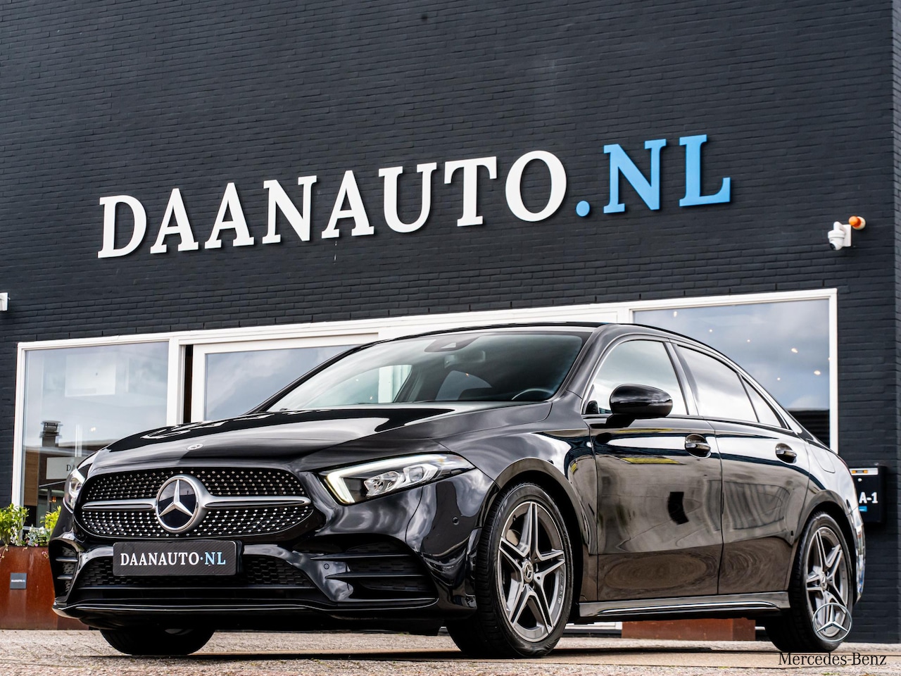 Mercedes-Benz A-klasse - A200 AMG Line Apple CarPlay Camera Stoelverw - AutoWereld.nl
