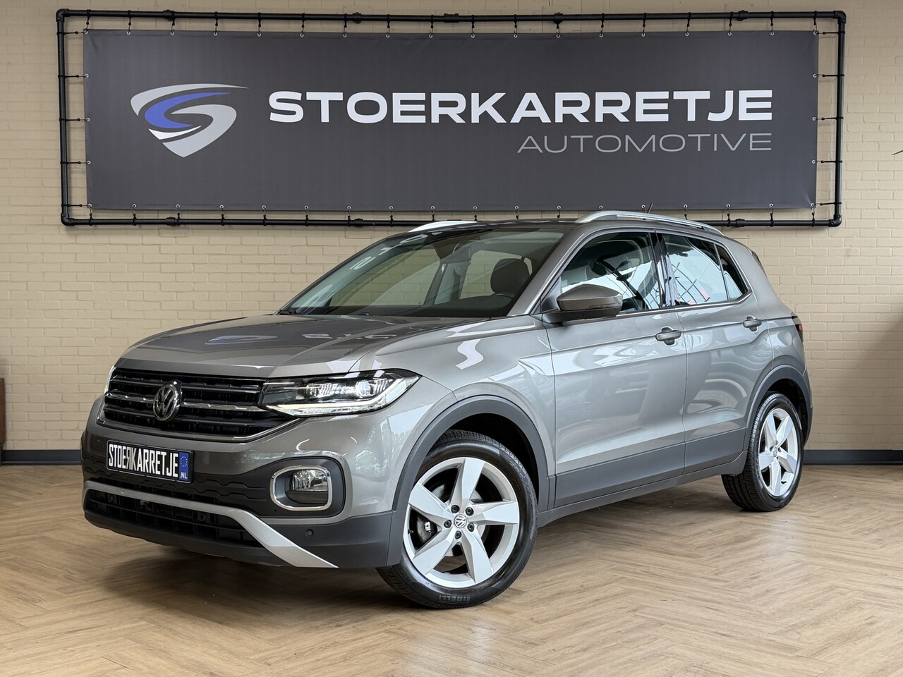 Volkswagen T-Cross - 1.0 TSI 115pk DSG Style | Navigatie | Dode hoek | Stoelverwarming | PDC V+A | 100% Volkswa - AutoWereld.nl
