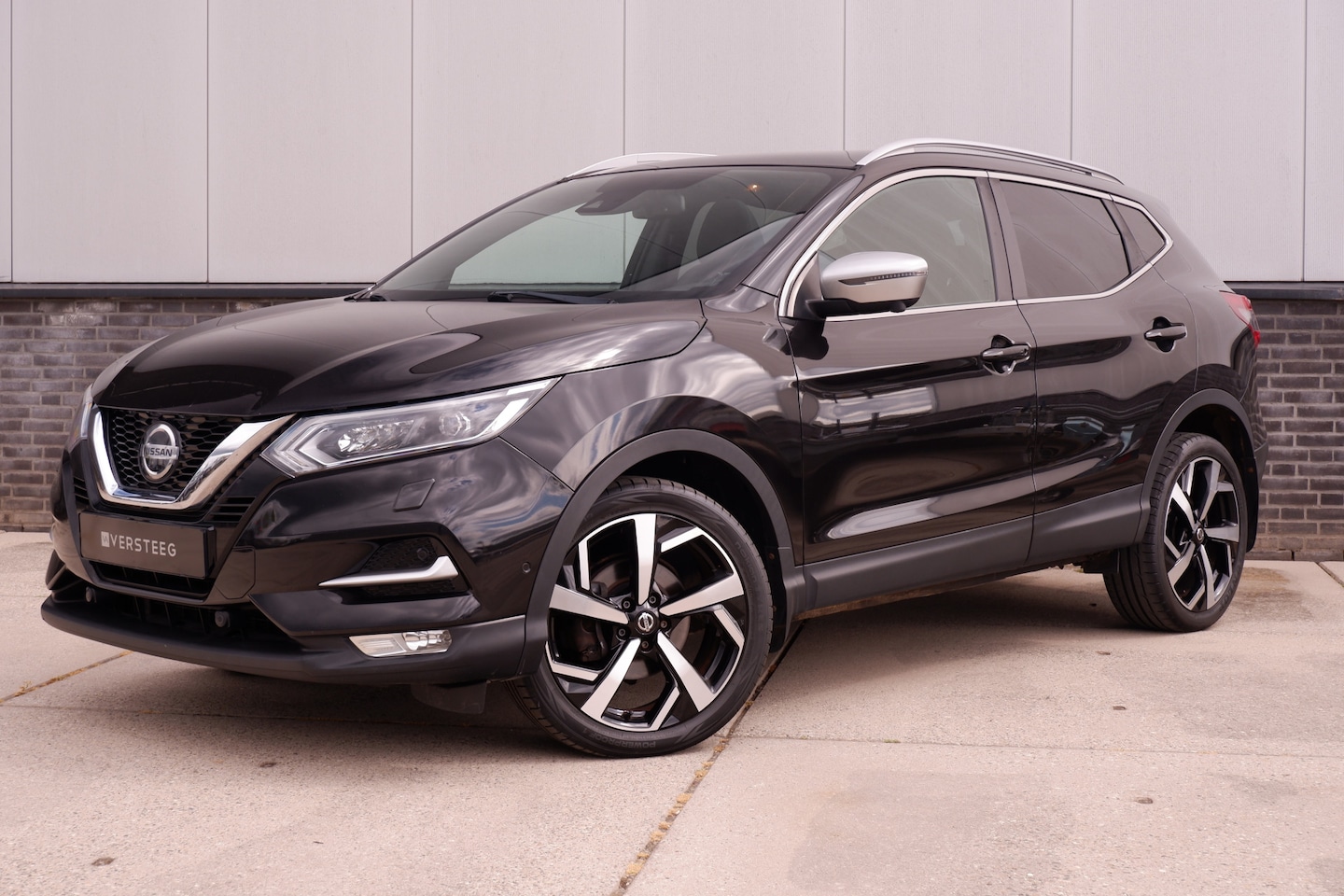 Nissan Qashqai - 1.3 DIG-T Tekna + | Pano-Dak | Carplay | Bose | Navi | Camera | Climate - AutoWereld.nl