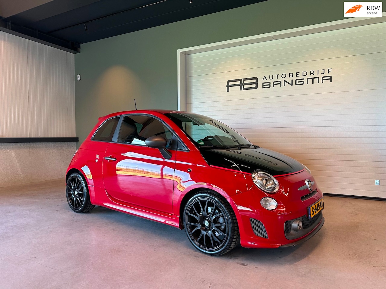 Fiat 500 Abarth - 1.4 T-Jet COMPETIZIONE AUTOMAAT 180pk!|CLIMA AIRCO|BLUETOOTH|ZWARTE LM-VELG|APK+OH-BEURT+n - AutoWereld.nl