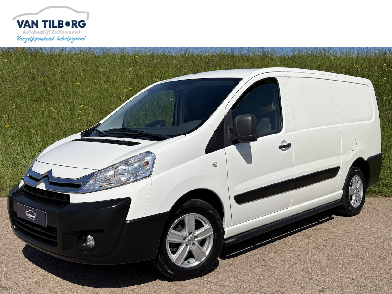 Citroën Jumpy - 12 2.0 HDI L2H1 !!LAGE KM-STAND!! | PDC A | BT. Telefonie & Audio | Sidebars | LMV - AutoWereld.nl