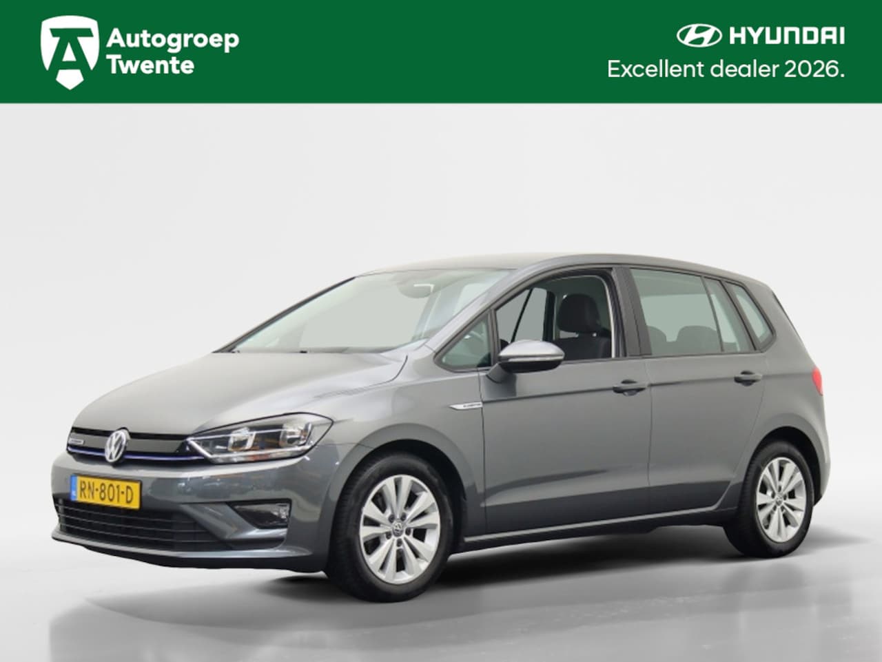 Volkswagen Golf Sportsvan - 1.0 TSI Comfortline | Navigatie | Trekhaak | Vierseizoenenbanden - AutoWereld.nl