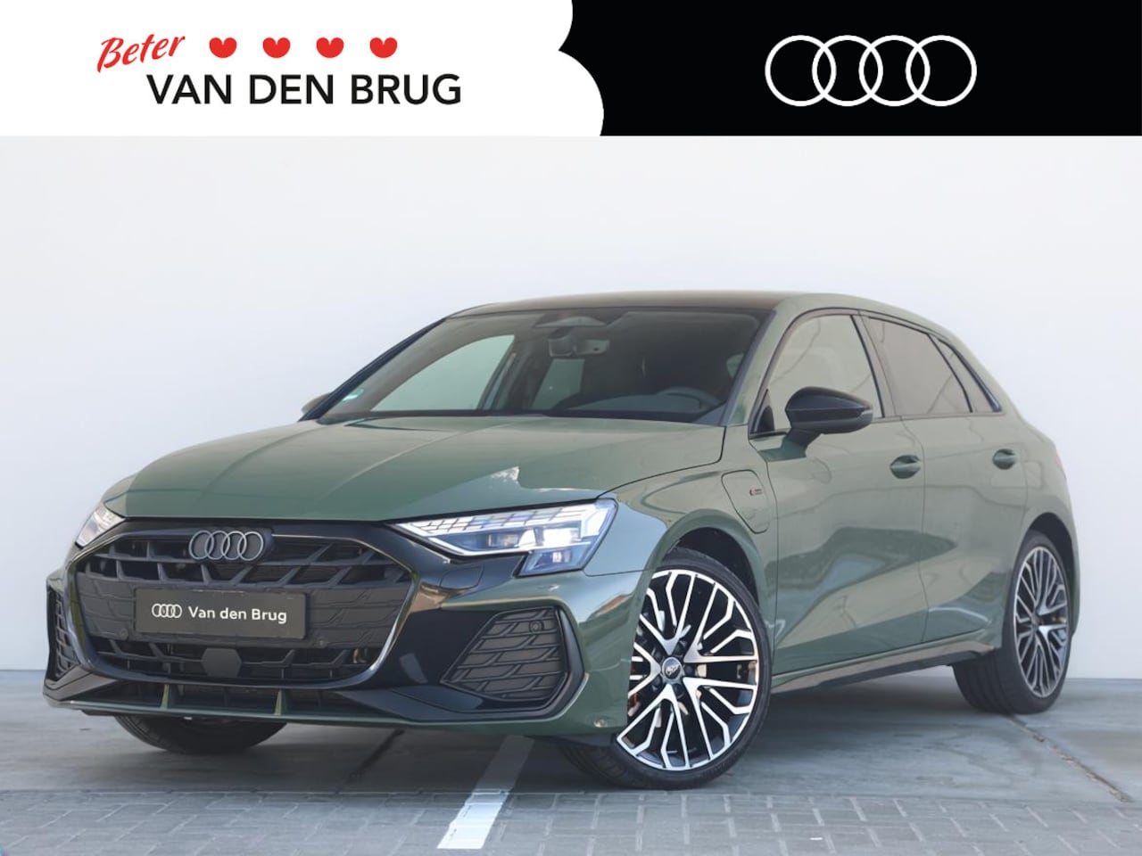 Audi A3 Sportback - 40 TFSI e S edition 204pk | 19" Velgen | Ambient Light | Adaptive Cruise | Achteruitrijcam - AutoWereld.nl