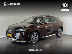 Lexus UX - 300e Executive 54 kWh | Schuif-/kantel dak | HUD | | Stoel koeling/verwarming |