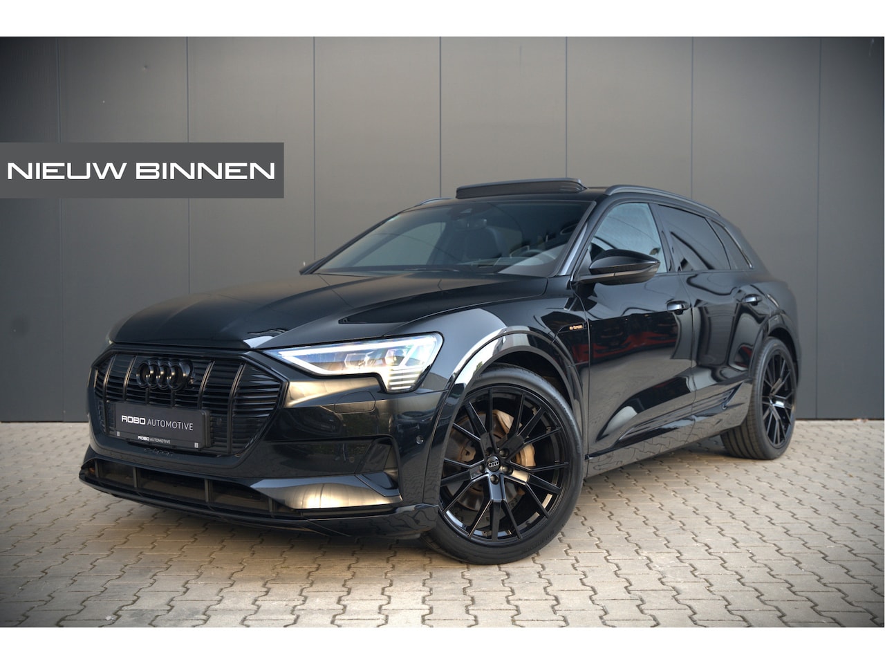 Audi e-tron - e-tron 50 quattro Launch edition plus 71 kWh S-Line | Panoramadak | Bang & Olufsen | Head- - AutoWereld.nl