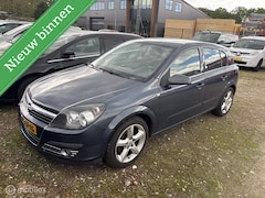 Opel Astra - 1.6 Cosmo Hatchback 2006 Inruilkoopje