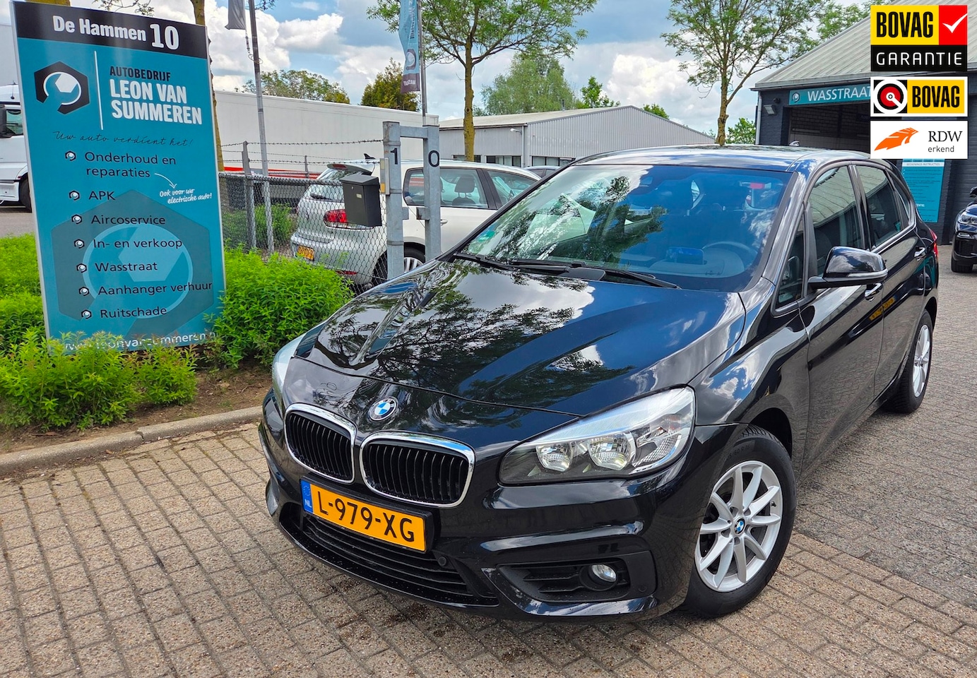 BMW 2-serie Active Tourer - 218i M Sport Automaat l Head up l Climacontrol l Electrische achterklep l Navi - AutoWereld.nl