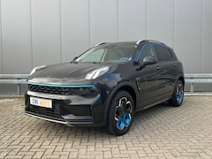 Lynk & Co 01 - 1.5 Pano / Appel Car Play / Infinity Audio