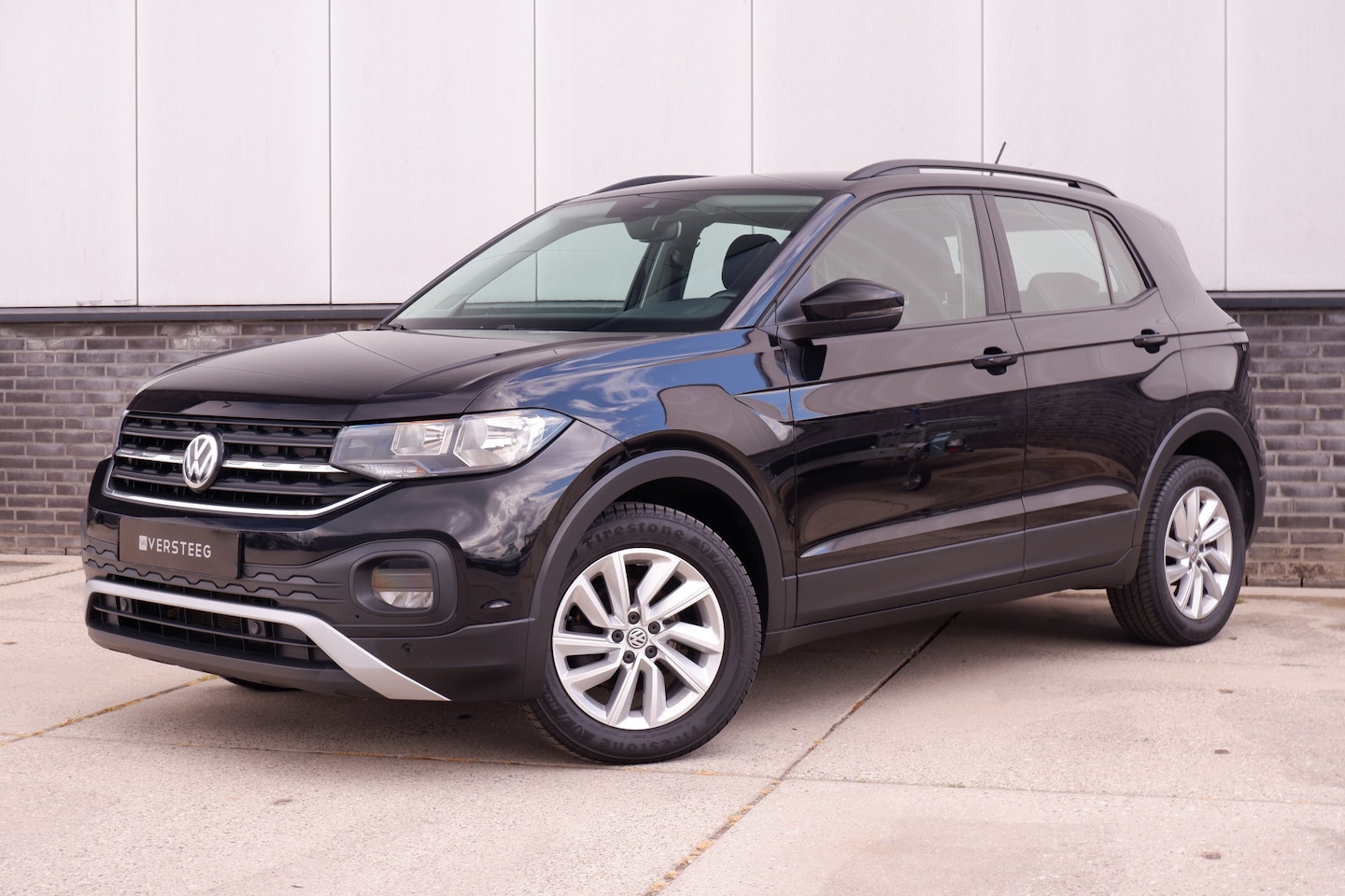 Volkswagen T-Cross - 1.0 TSI Life | Trekhaak | Carplay | Camera | Adap. Cruise | PDC | Blind-Spot - AutoWereld.nl