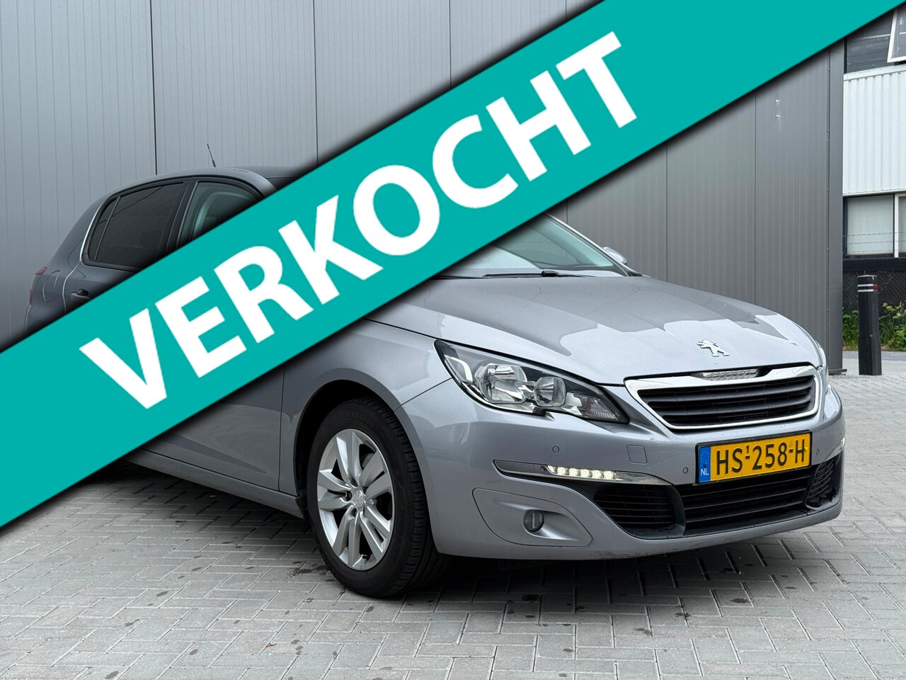 Peugeot 308 - 1.6 BlueHDi Blue Lease Executive 1.6 BlueHDi Blue Lease Executive - AutoWereld.nl