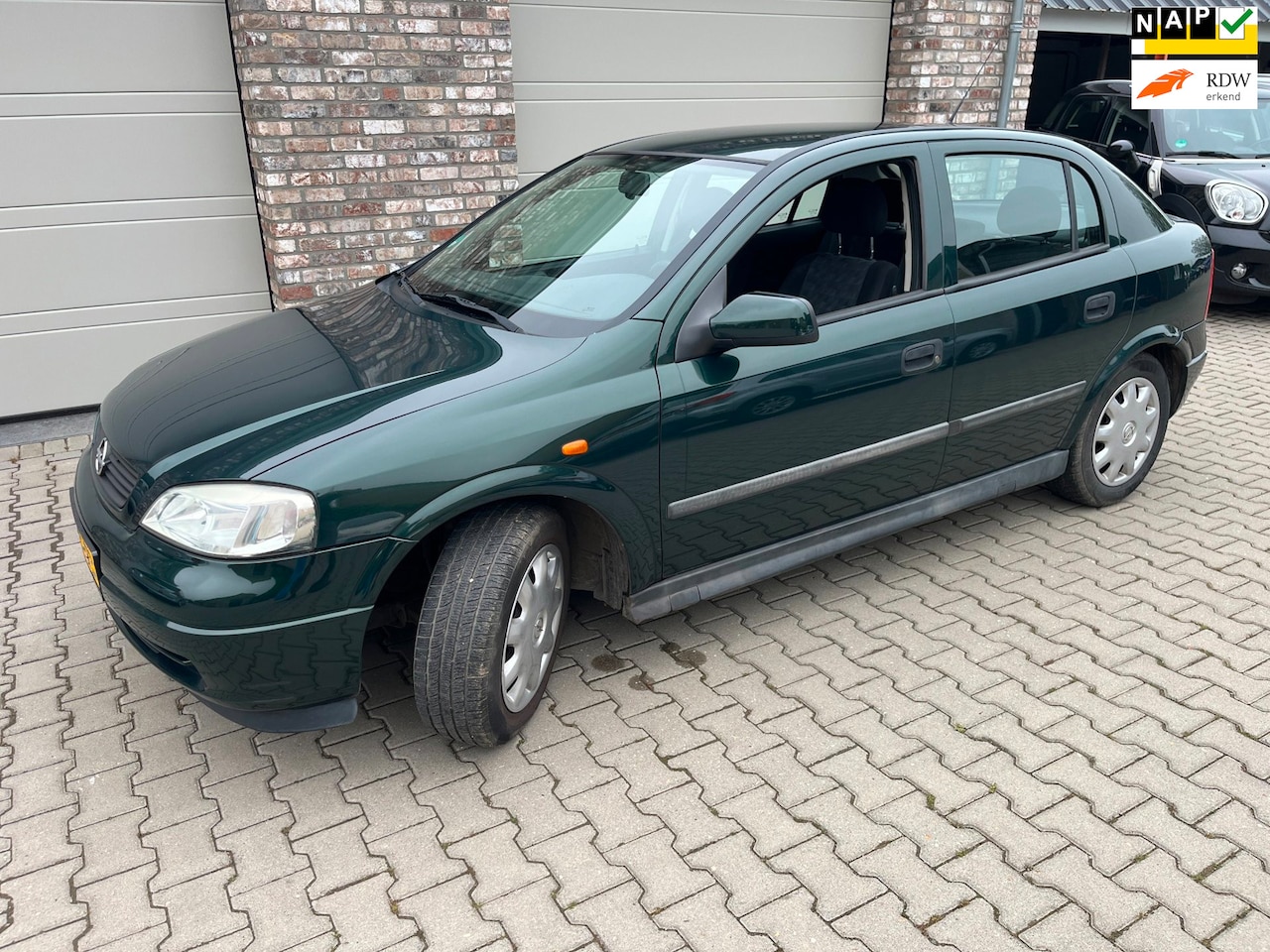 Opel Astra - 1.6 GL |lange APK!| - AutoWereld.nl
